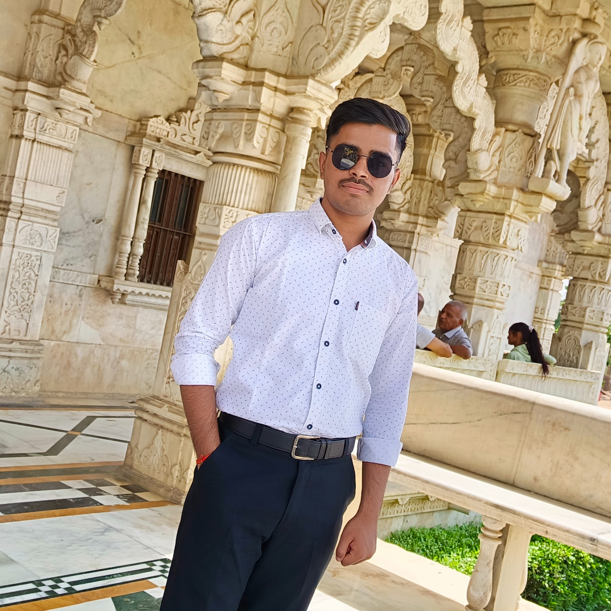 Sanjeev kumar Maurya