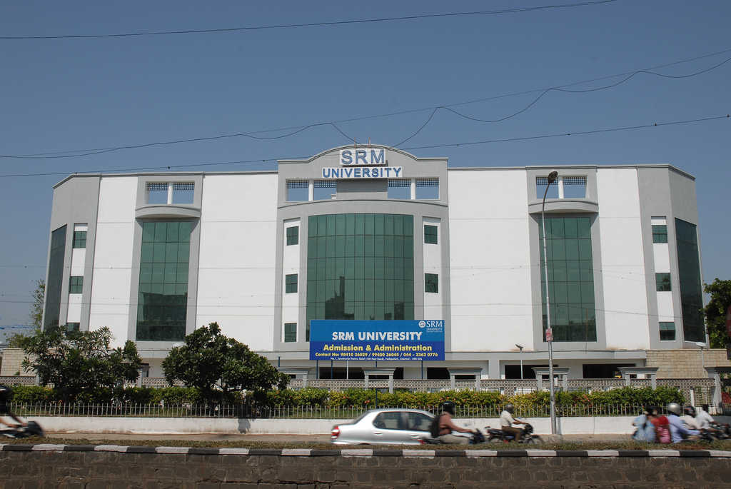 SRM University (Vadapalani Campus)