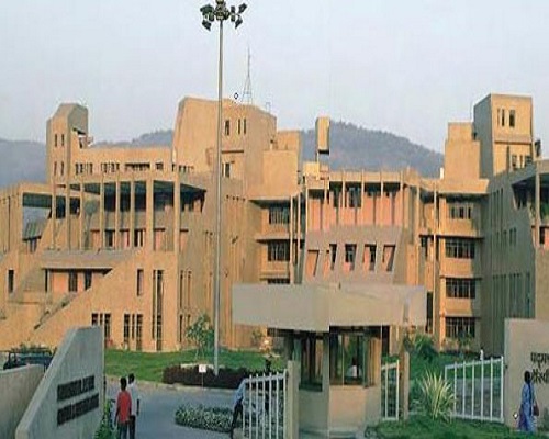 DPU Campus photo 6