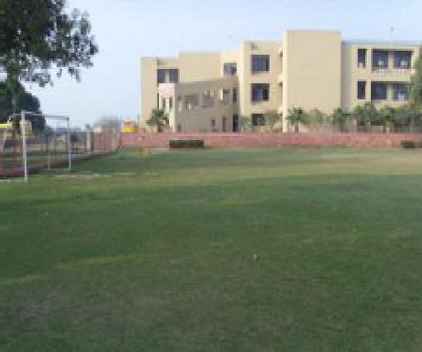 Sat Priya Colleges Rohtak Academic Building photo 1