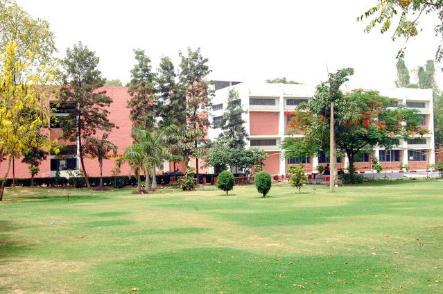 DGC Gurugram Buildings photo 4