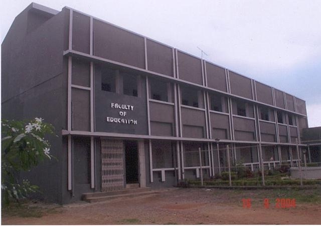 Kalyan Post Graduate College Durg Academic Building photo 1