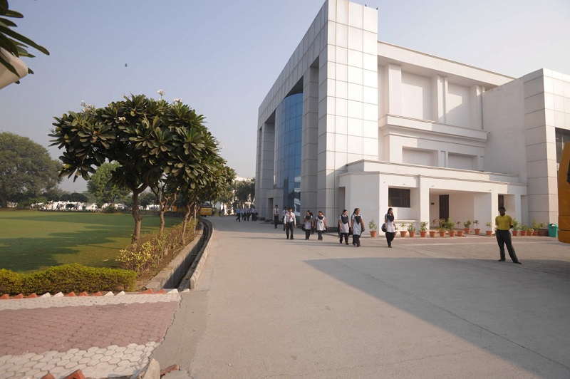 Invertis University Bareilly Campus photo 3
