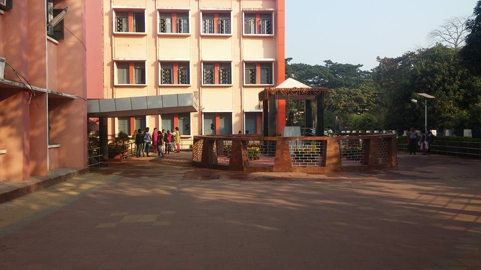 RDWU Building photo 6