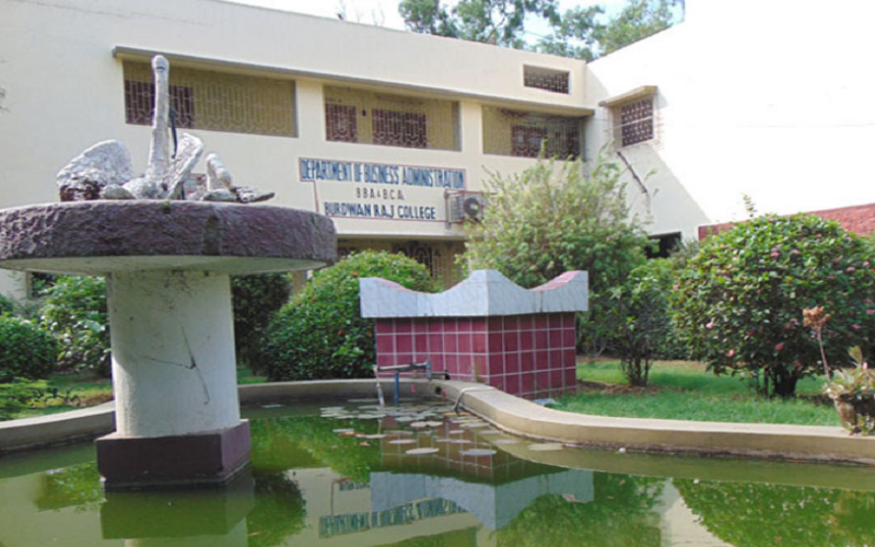 Burdwan Raj College Bardhaman Academic Building photo 5