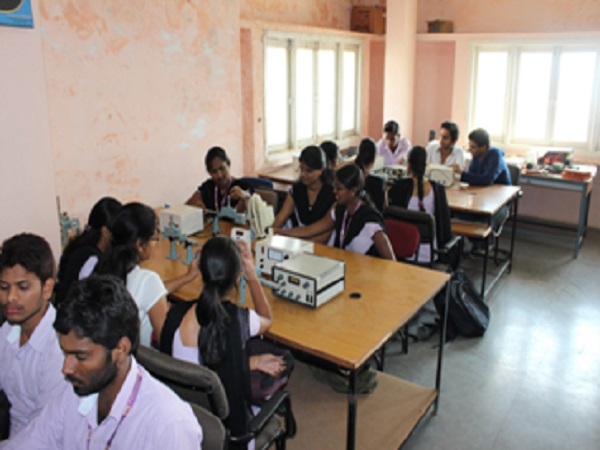 GNITC Labs photo 3