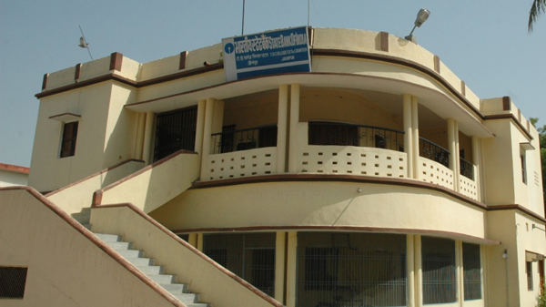 Tilak Dhari P.G. College Jaunpur Academic Building photo 5
