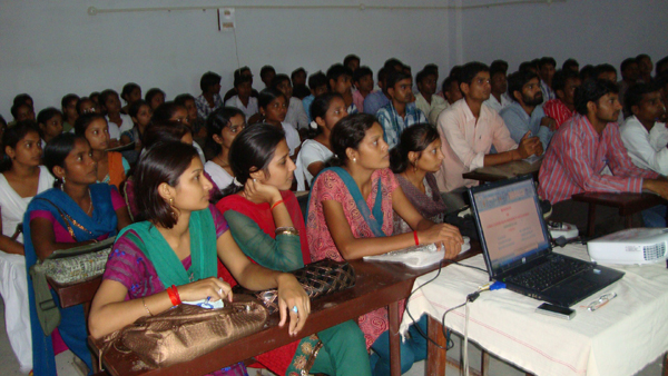 Tilak Dhari P.G. College Jaunpur Capmus & Infrastructure photo 2
