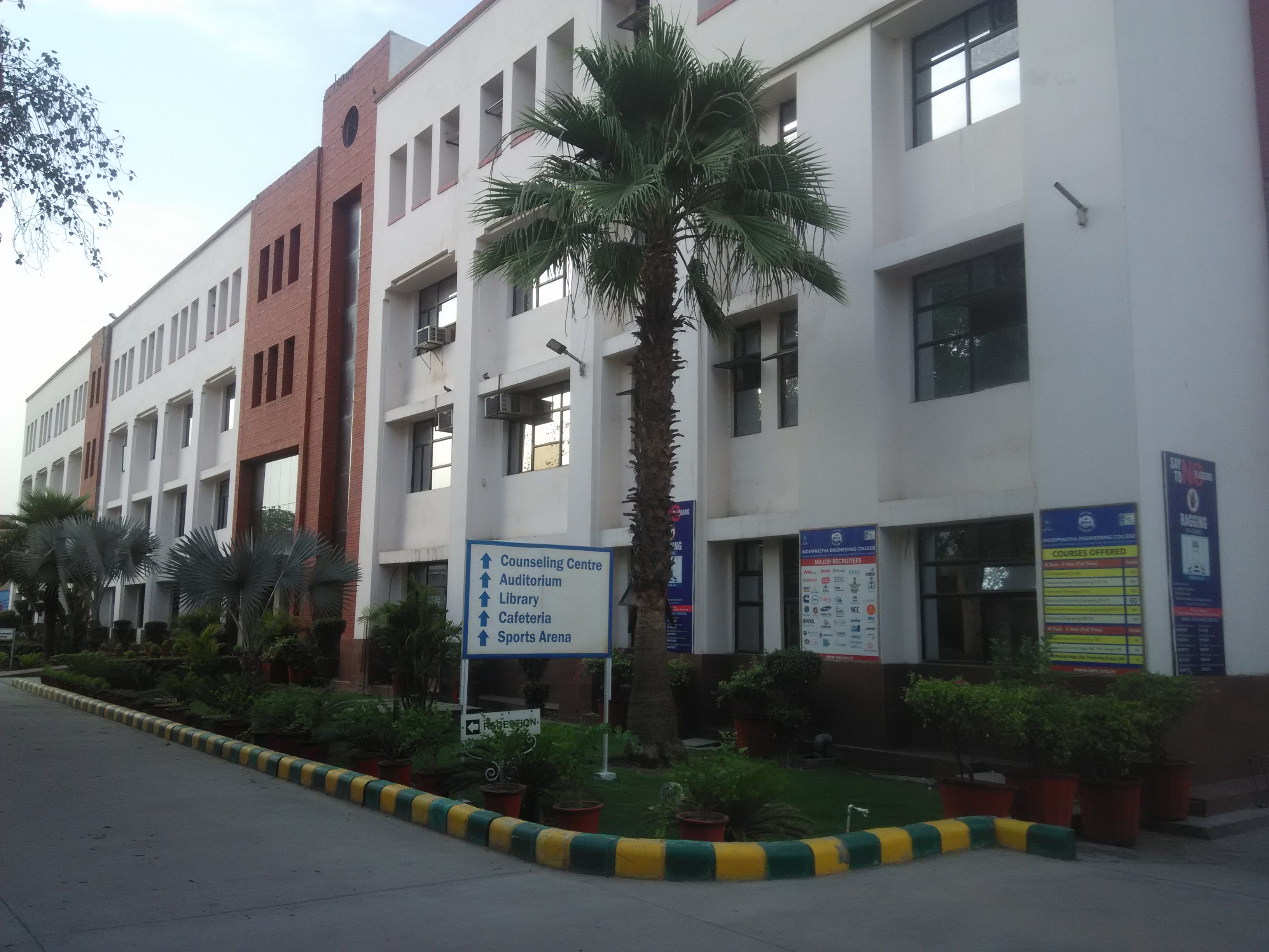 IPEC Ghaziabad Campus photo 13
