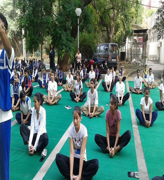 Daulat Ram College Plantation Drive photo 2