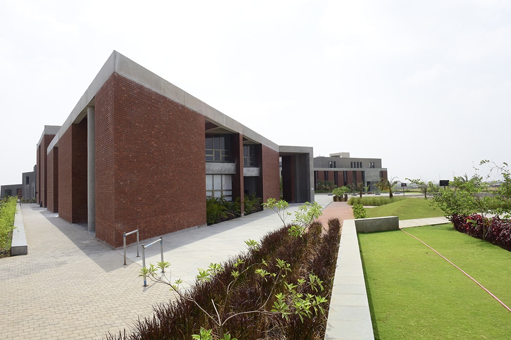 PP Savani University Infrastructure photo 9