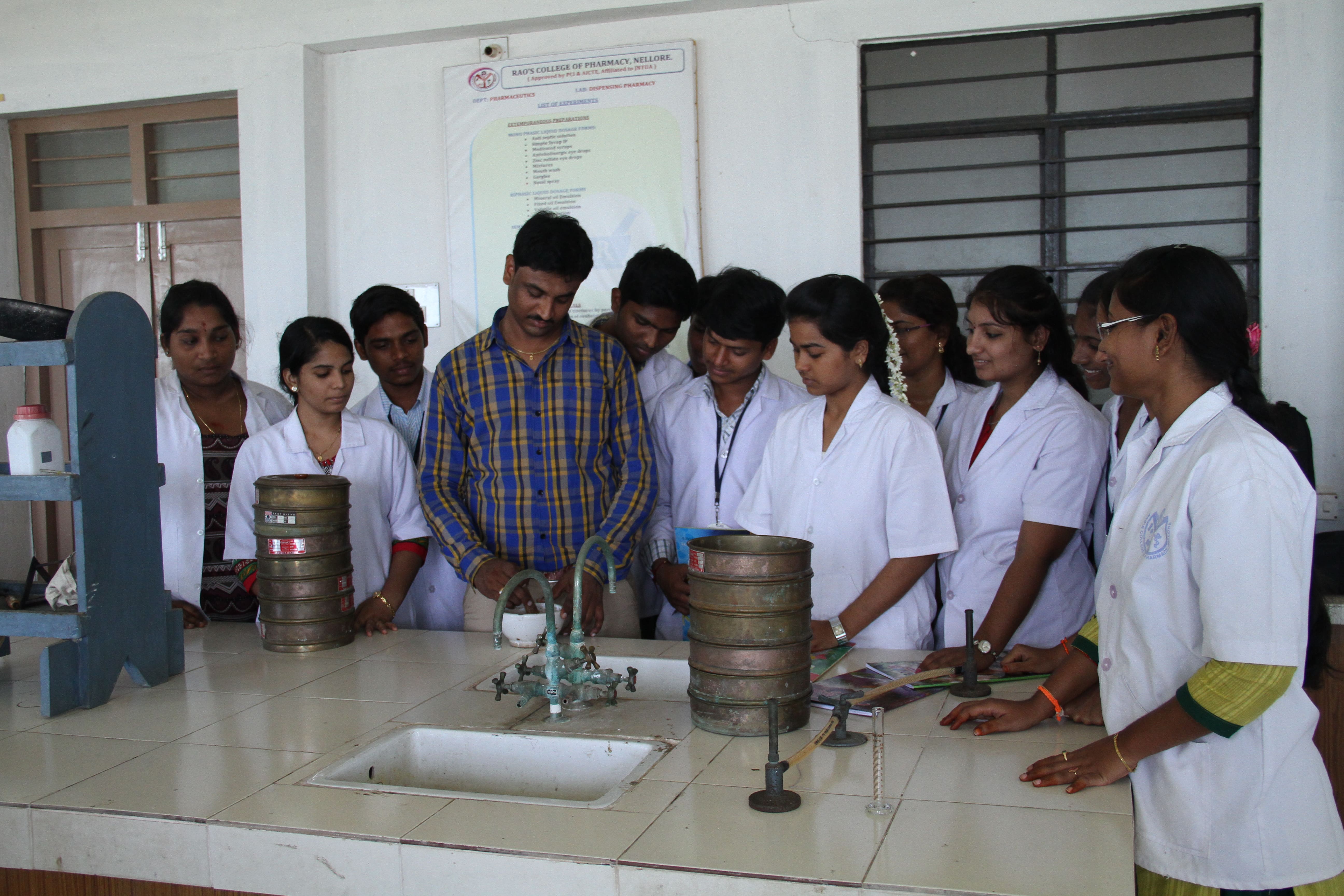 Rao's Degree College Nellore laboratory photo 2