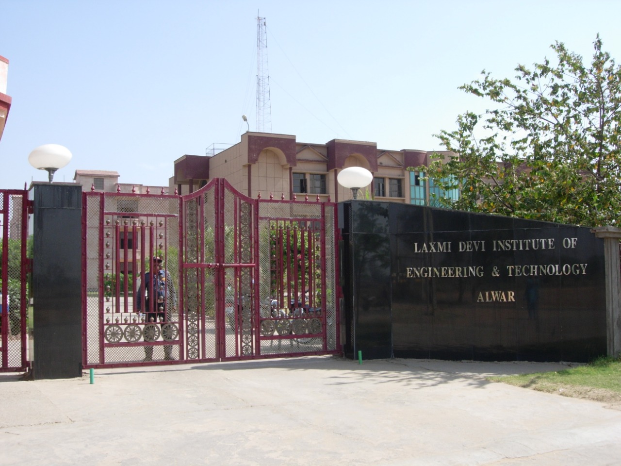 Laxmi Devi Institute of Engineering and Technology Alwar Academic Building photo 8