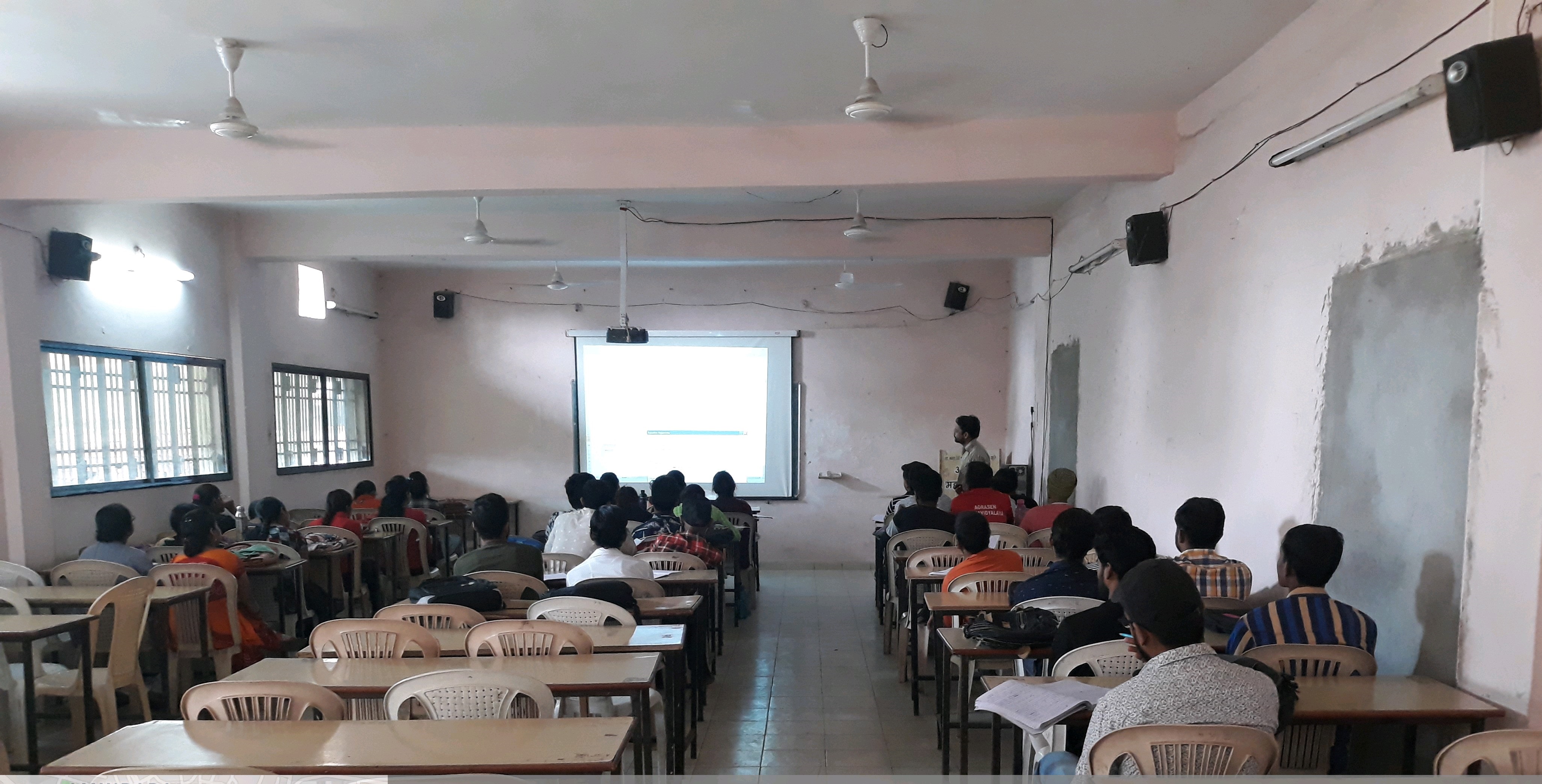 Agrasen Mahavidyalaya Raipur Academic Building photo 8