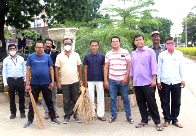 Faculty of Engineering and Technology, DMIHER Wardha Swachhata Abhiyan On Gandhi Jayanti photo 2