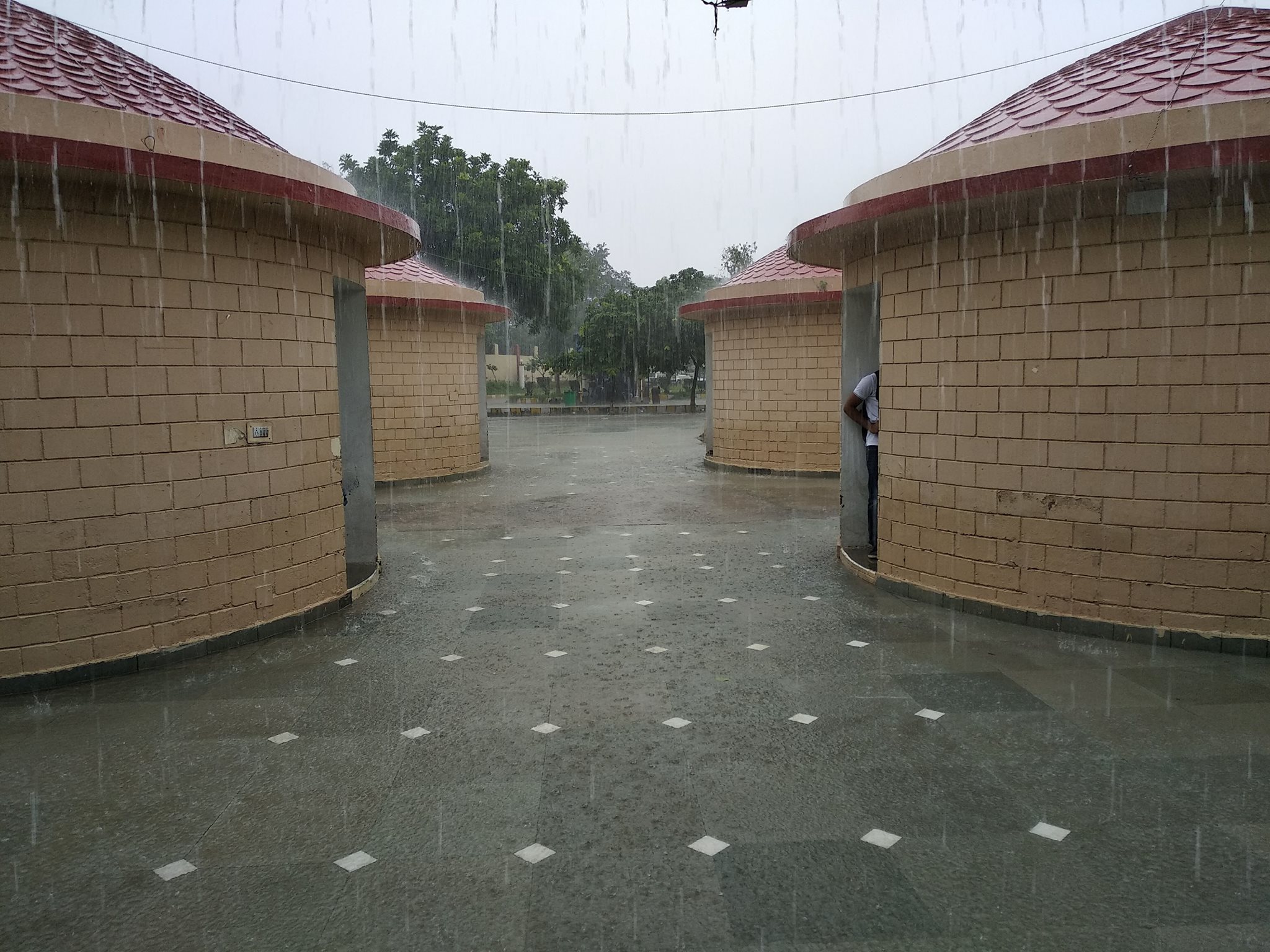 DCE Gurgaon Infrastructure photo 35