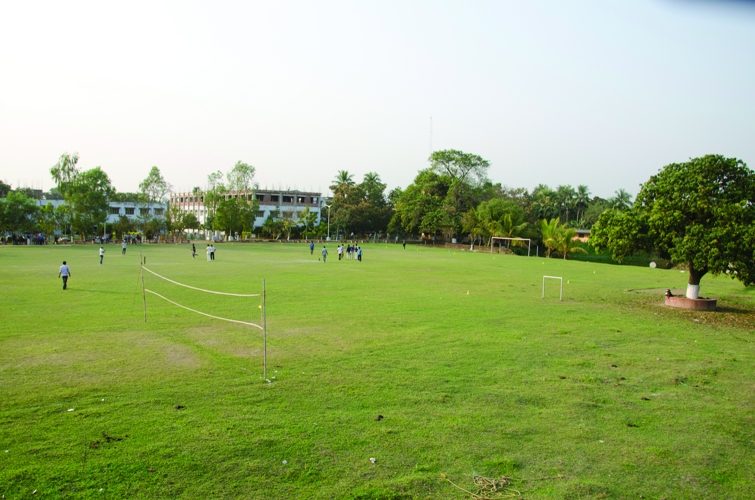Kingston Teachers' Training College Kolkata Playground photo 1
