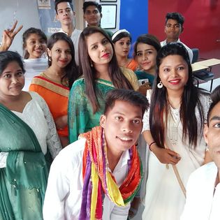 Fly IIA New Delhi Extra Curriculars photo 23