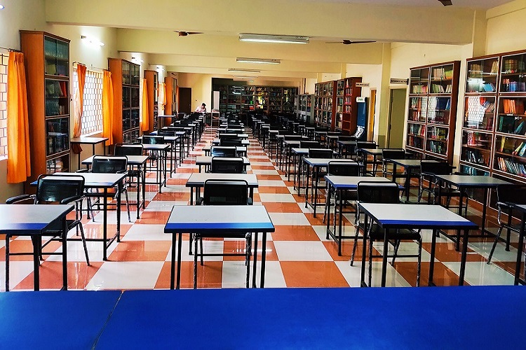 SCS First Grade College Mangalore Academic Building photo 9