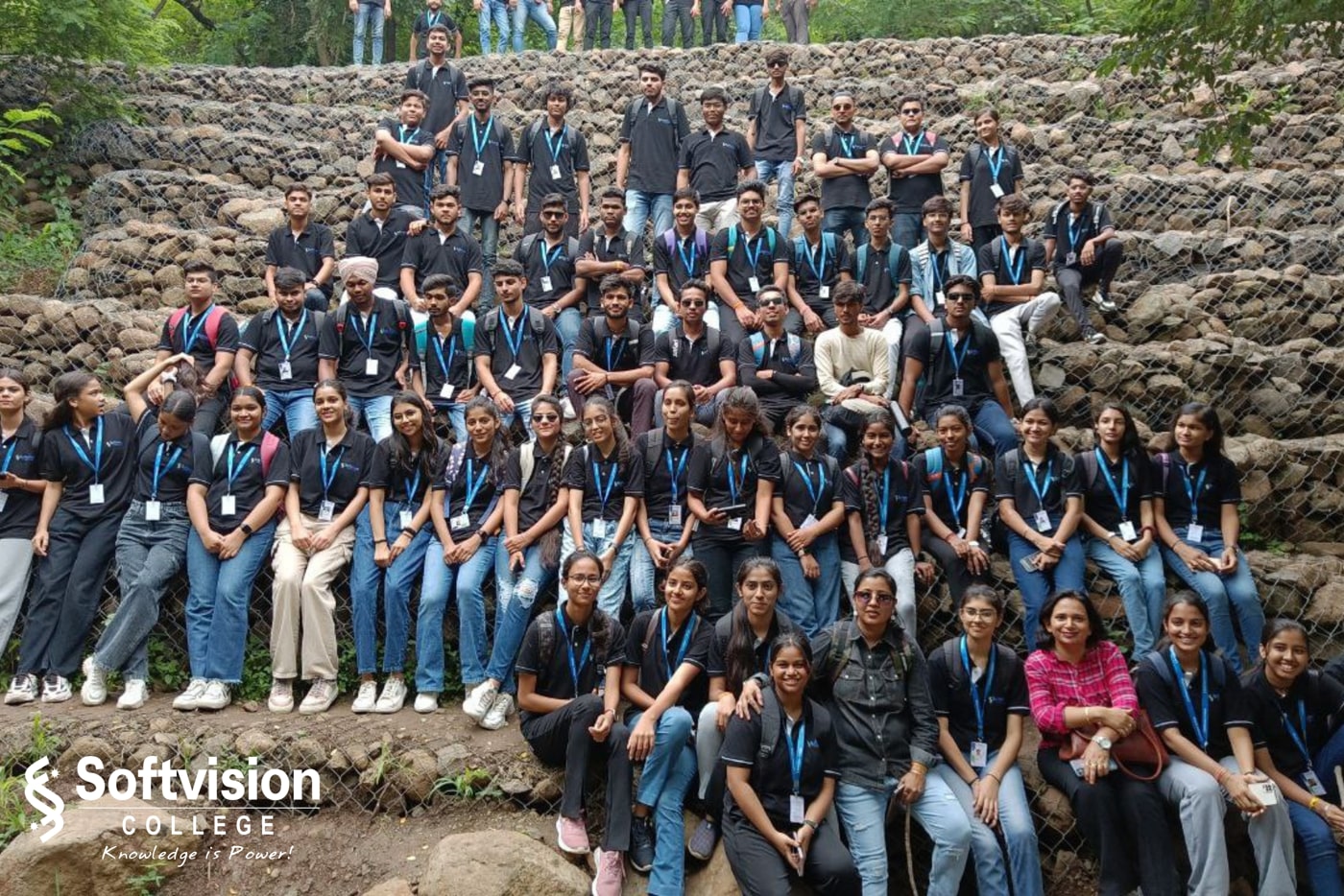 Softvision College Indore College Trip photo 2