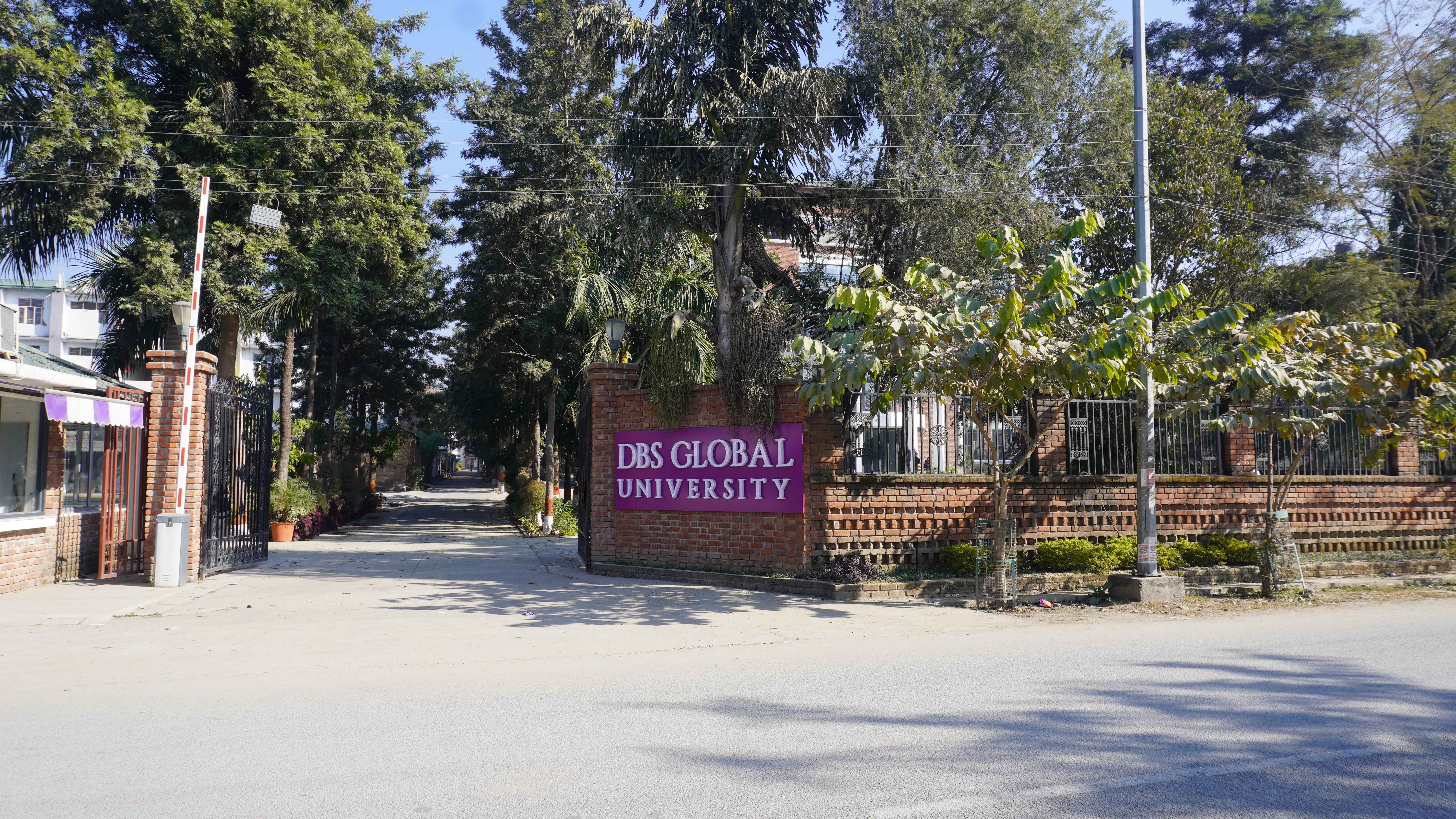 DBS powdered by Emversity College Images photo 1