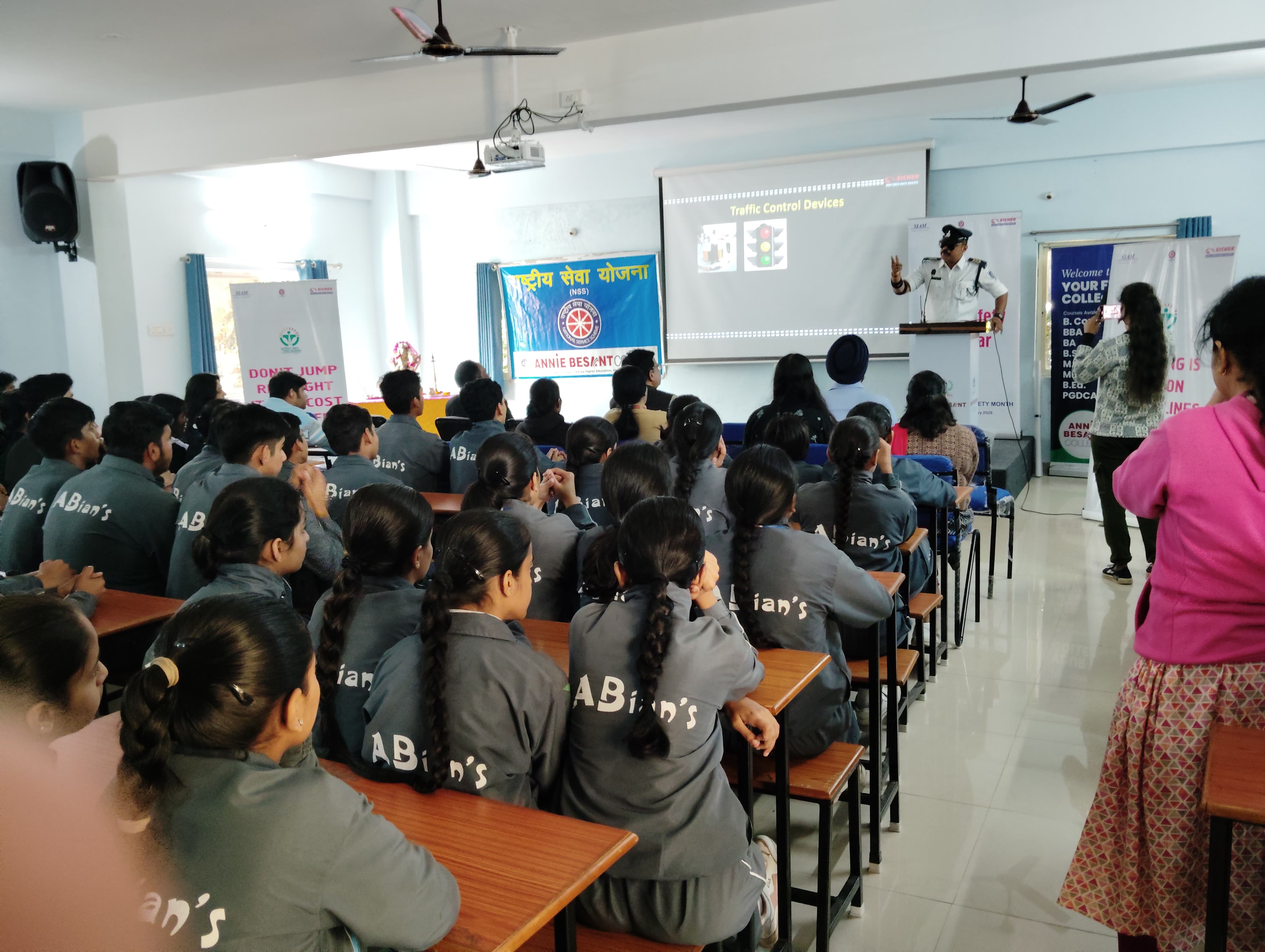 Annie Besant College Indore NSS photo 7