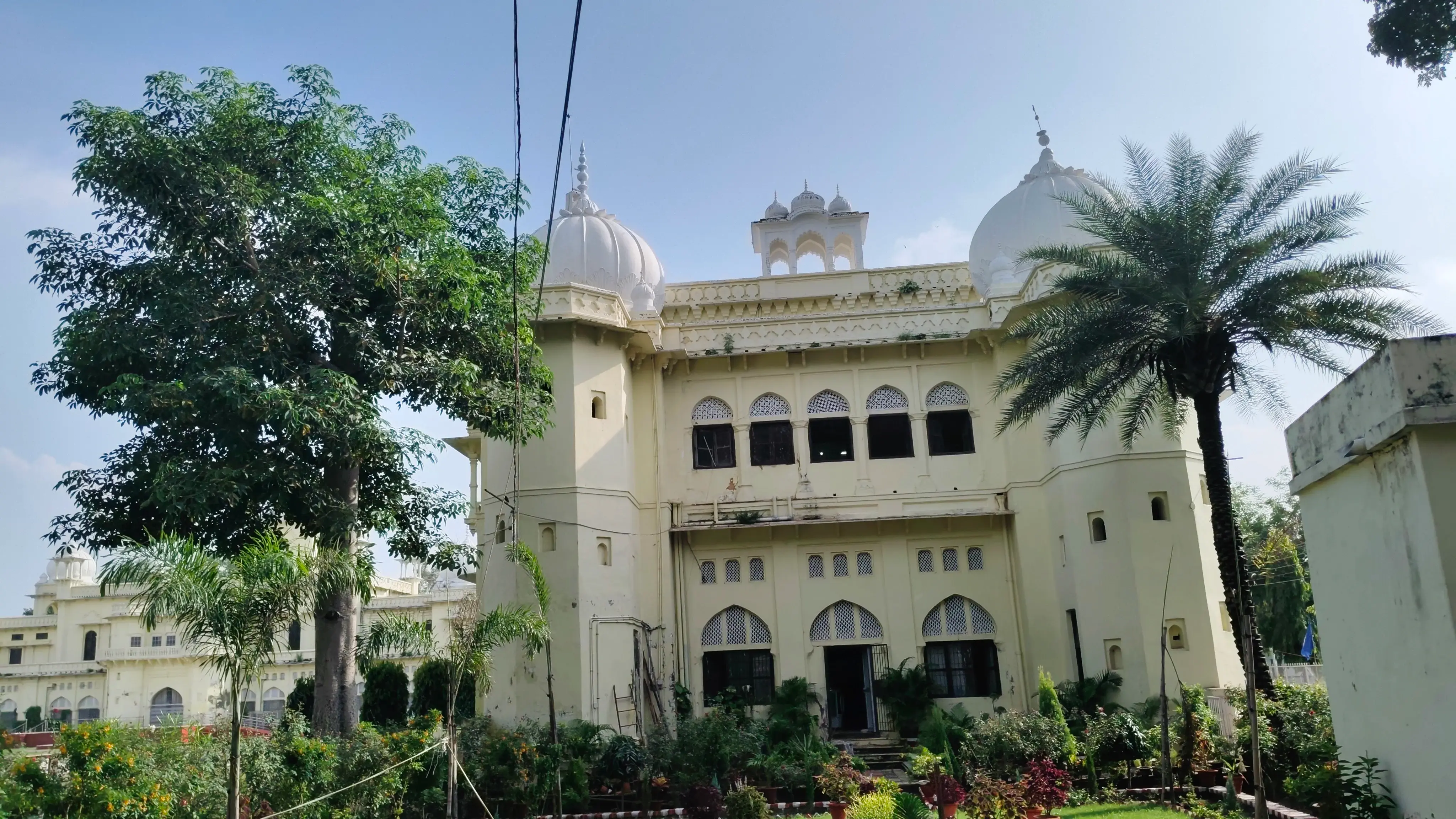 University of Lucknow Academic Building photo 2