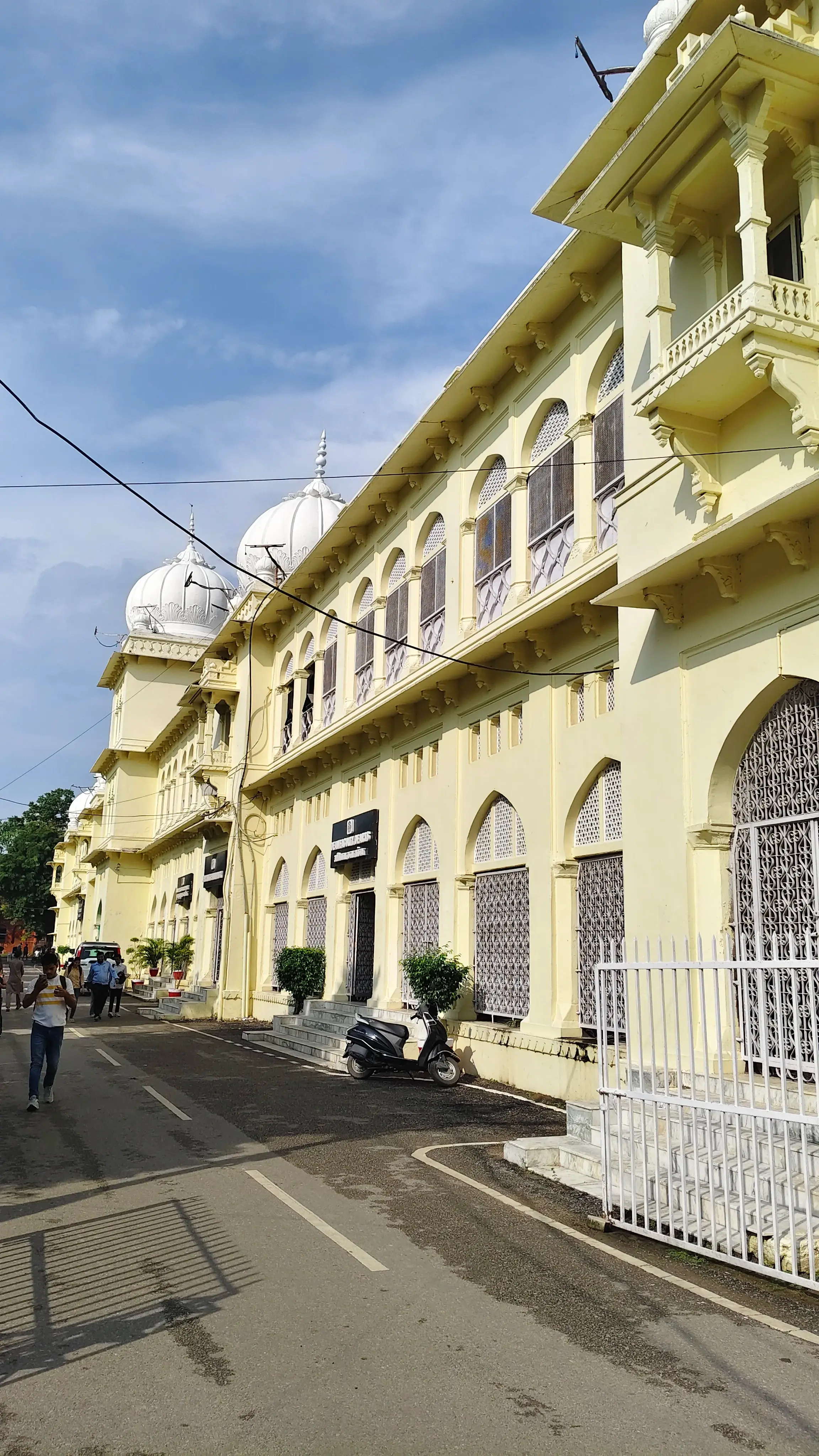 University of Lucknow Academic Building photo 3
