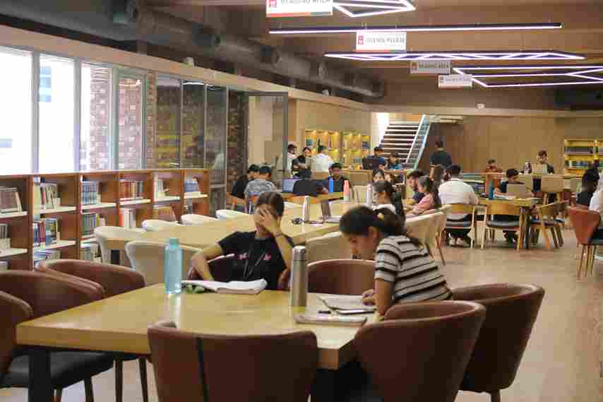 Chandigarh University Library photo 5