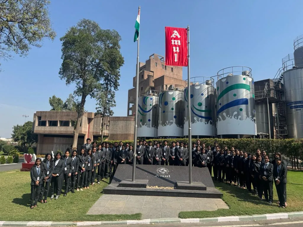 SASMIRA's Business School Mumbai Domestic Visits photo 4