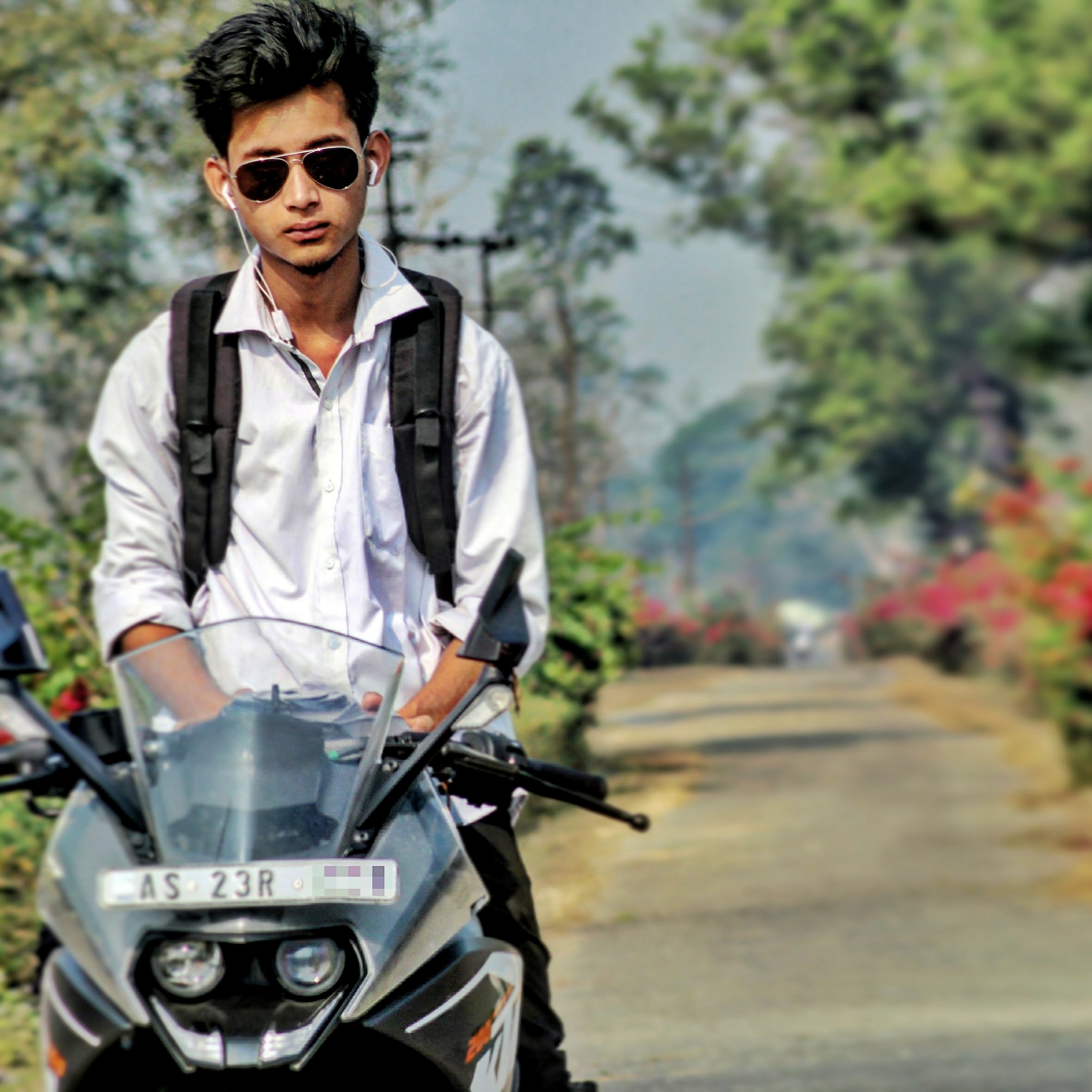 Hironmoy Lahon