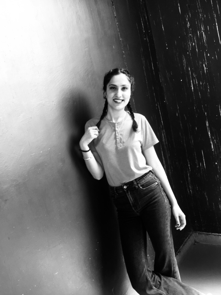 Kanika bhola