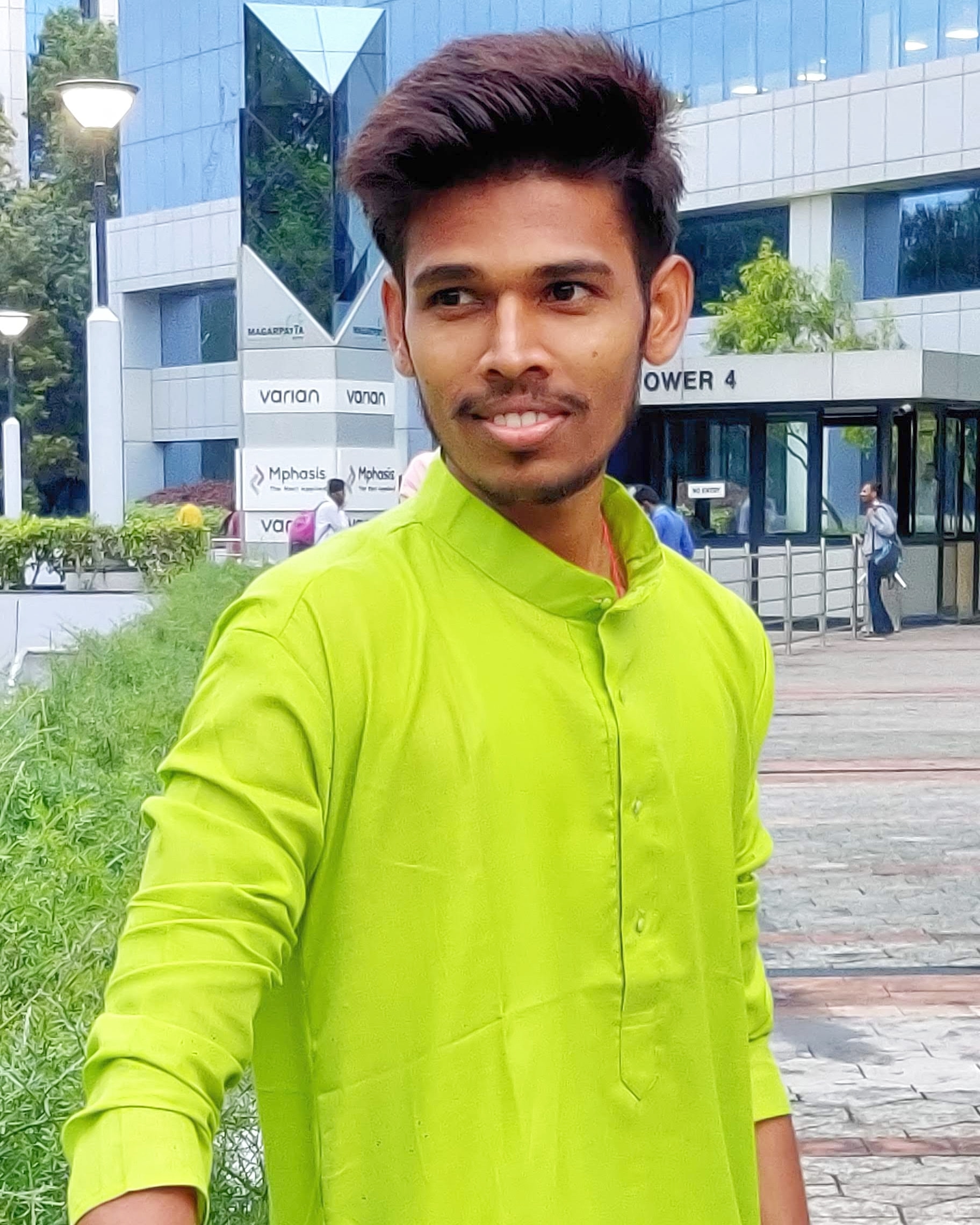 Mahesh Dhurve