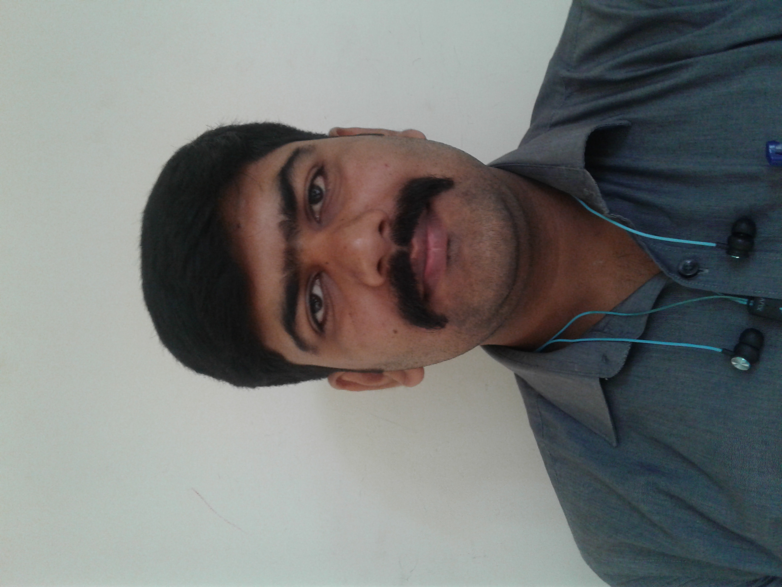 Naveen D