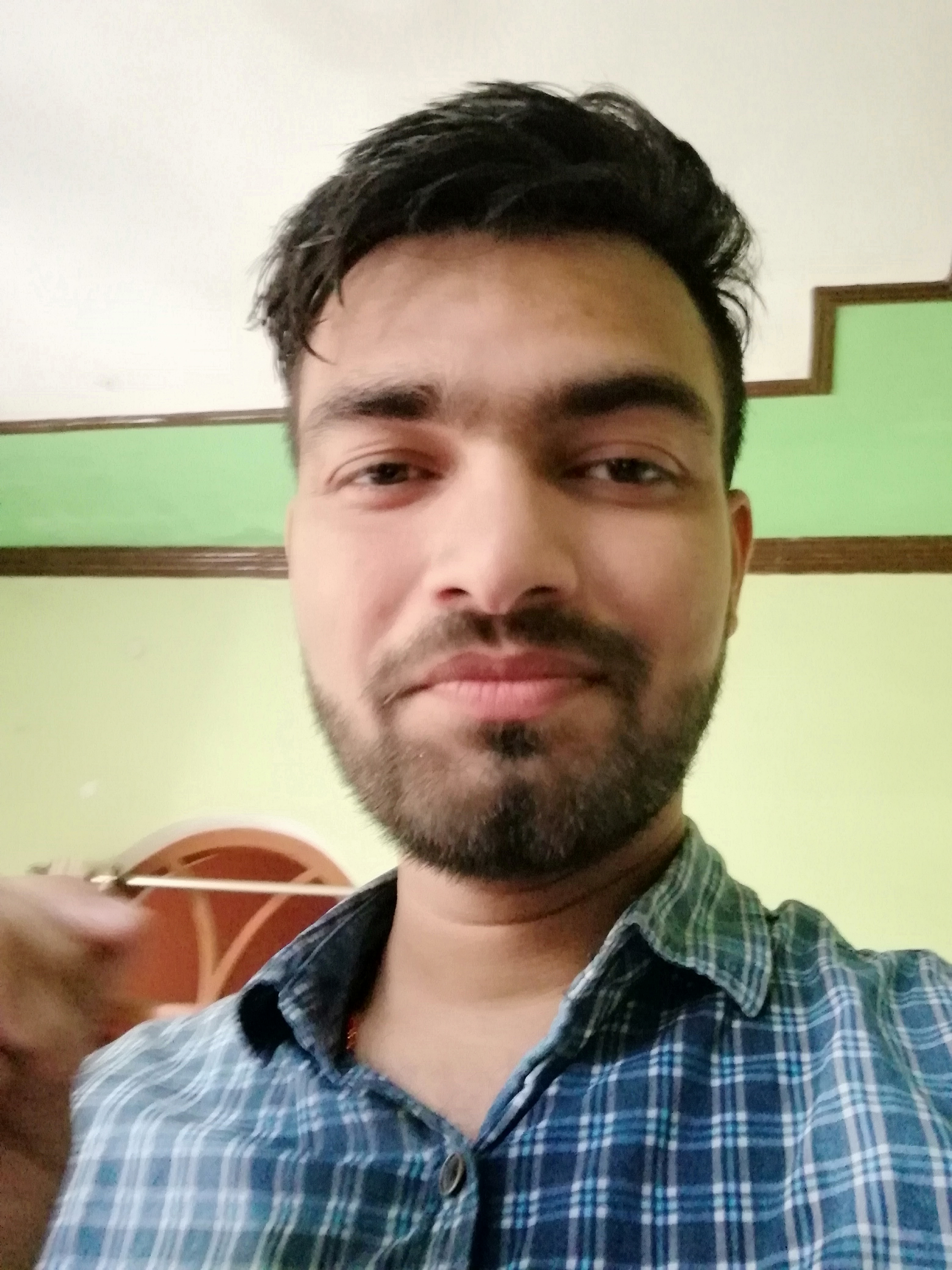 Om Tiwari