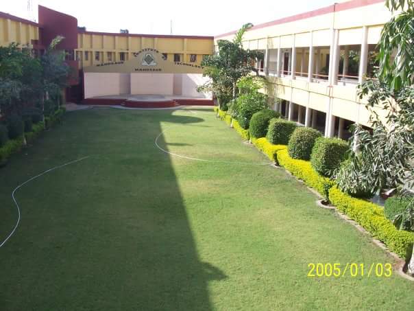 Priyal dhakad