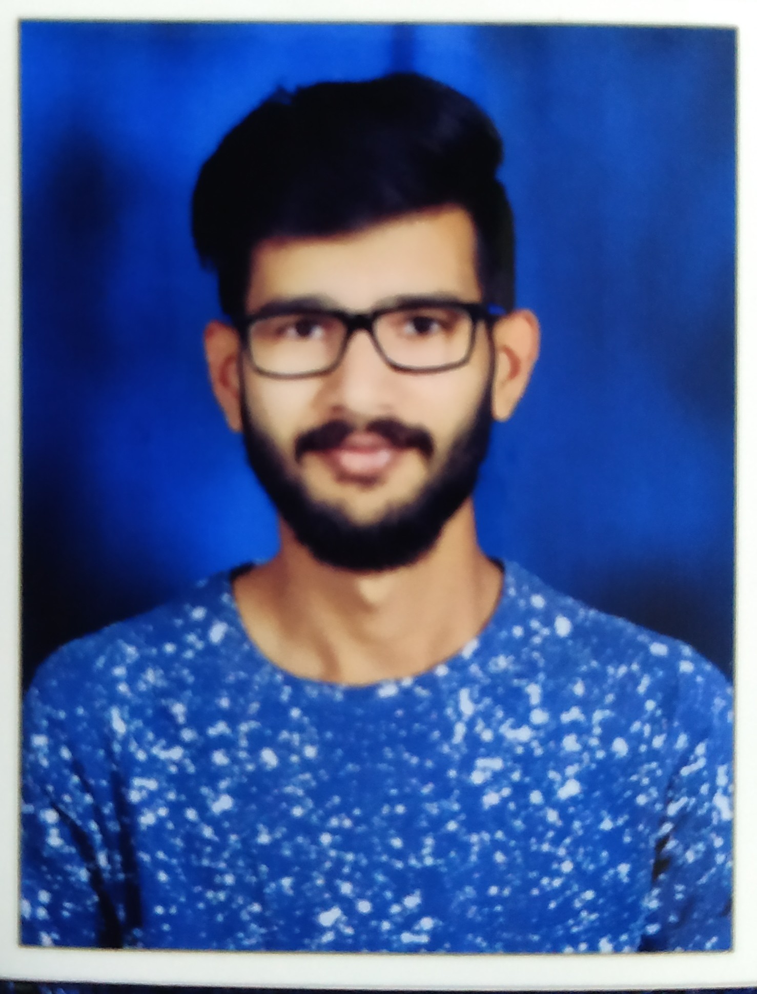 SHREENIDHI N V