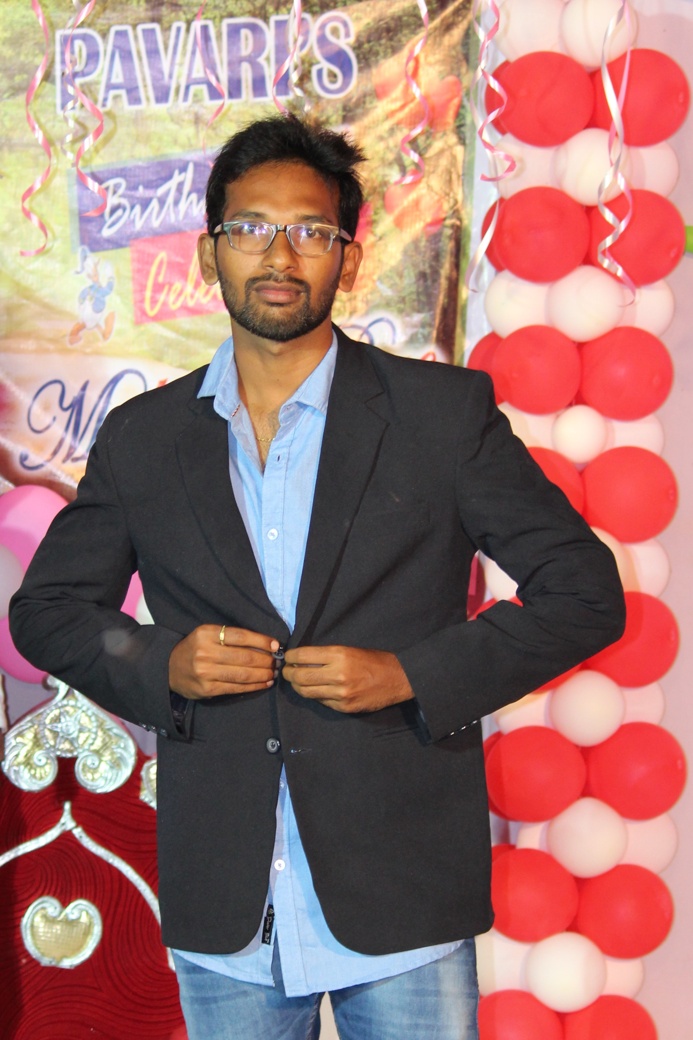 pavari naveen