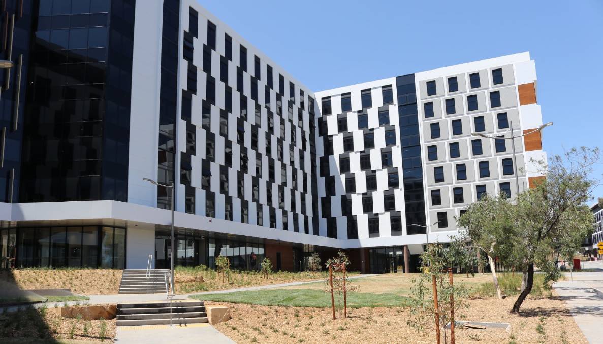Uni of Canberra
