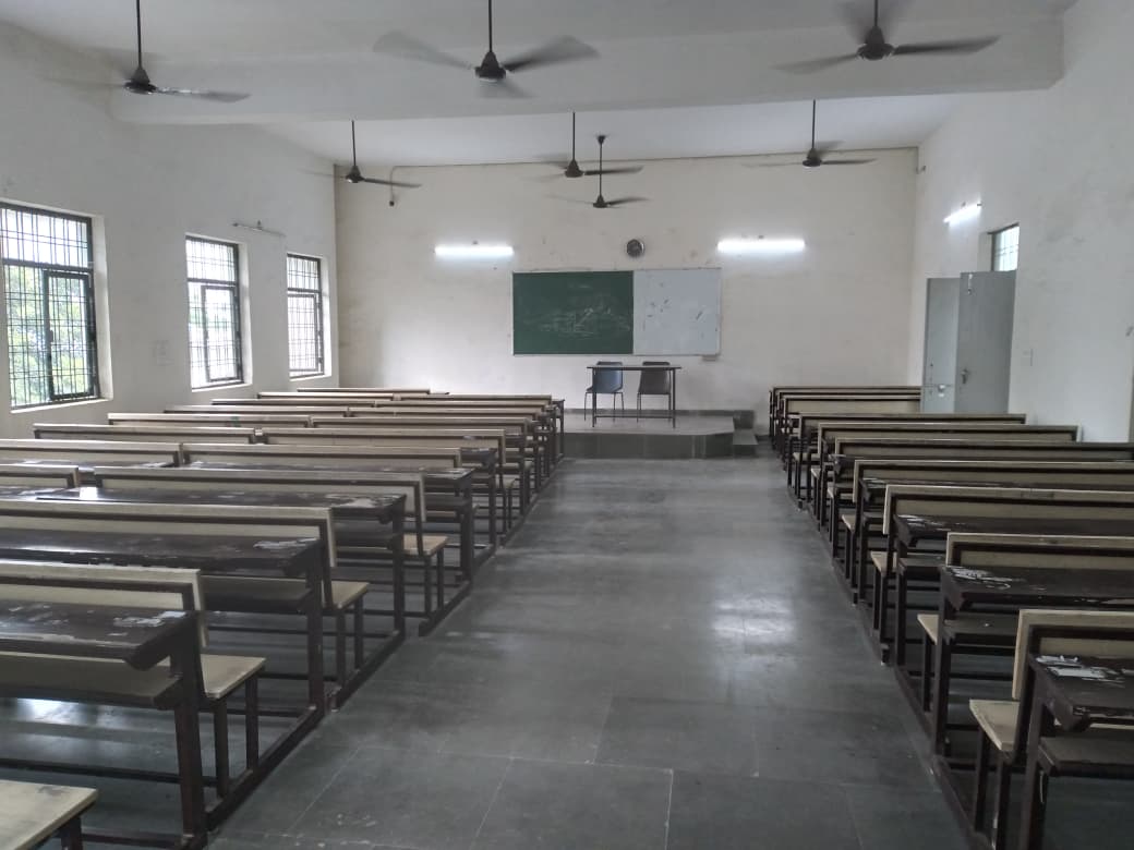 University of Lucknow Classroom media (5) by 1770043623_Classroom.jpg