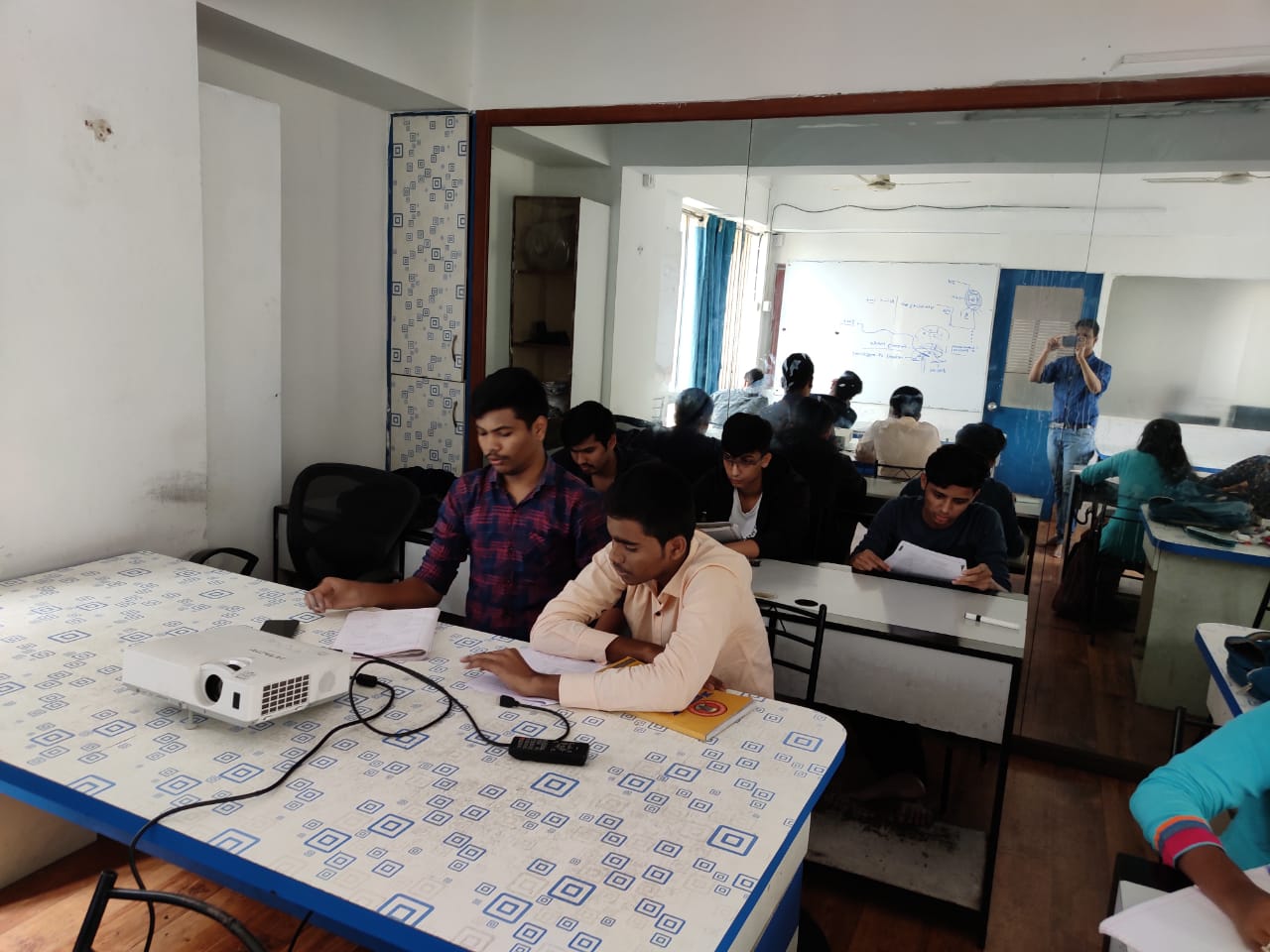 NEET Academy Images of Classroom photo 2