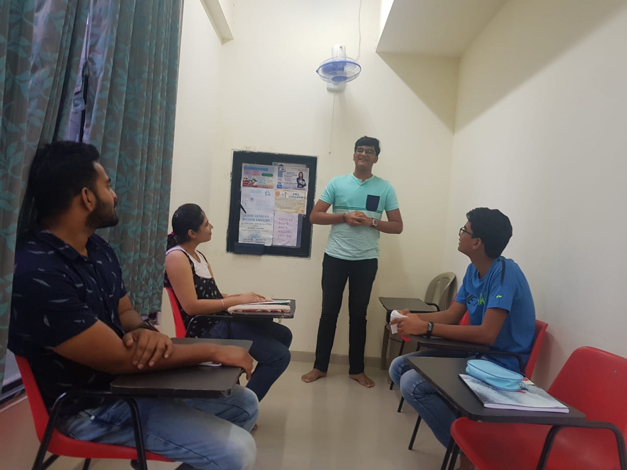 Thrive Edge Classes Classroom images photo 2