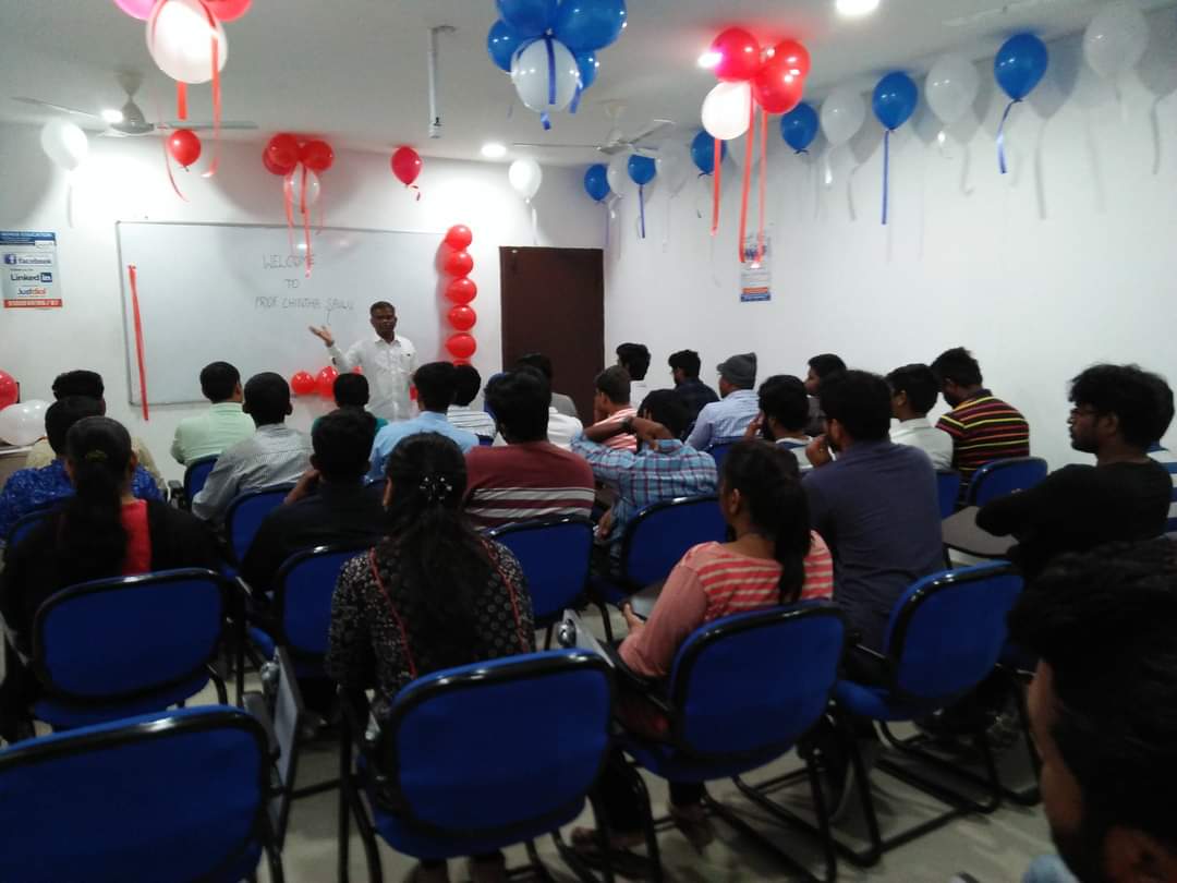 Novus Education classroom images photo 6