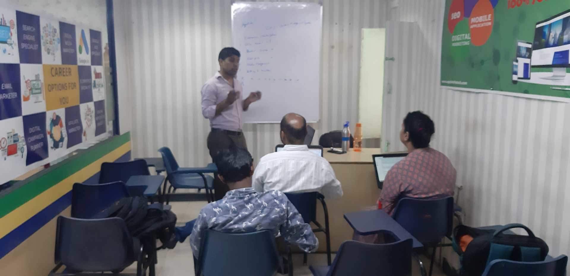 Apzle Infotech Institute photo 4