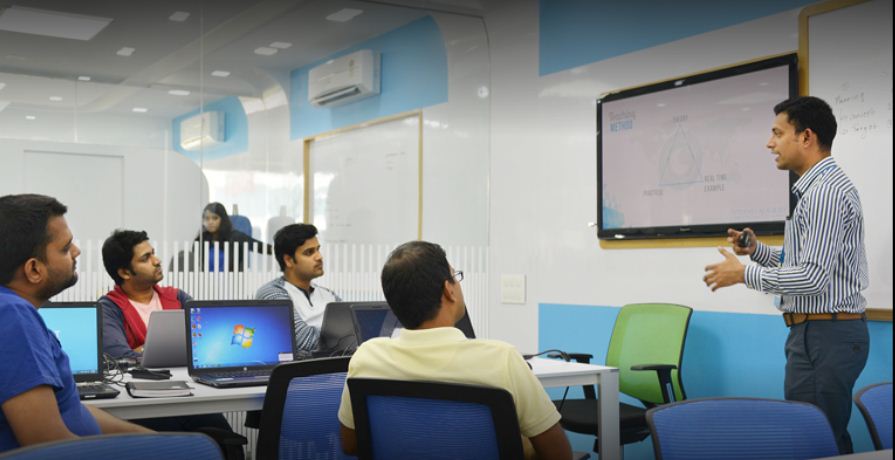 IA Internet Academy photo 3
