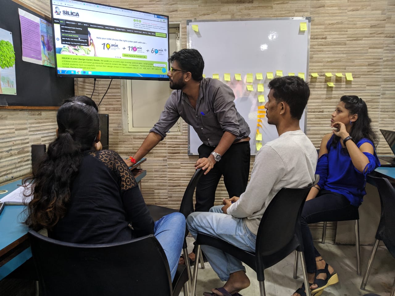 EDIT Institute - Dadar | UI UX Design Course | UX Design course | Graphic Design Courses Edit Institute photo 4