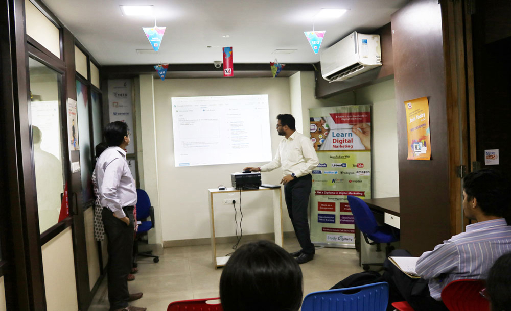 XLDigimedia Classroom and Labs photo 3