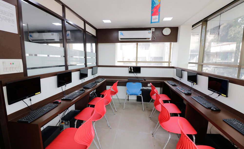 XLDigimedia Classroom and Labs photo 5
