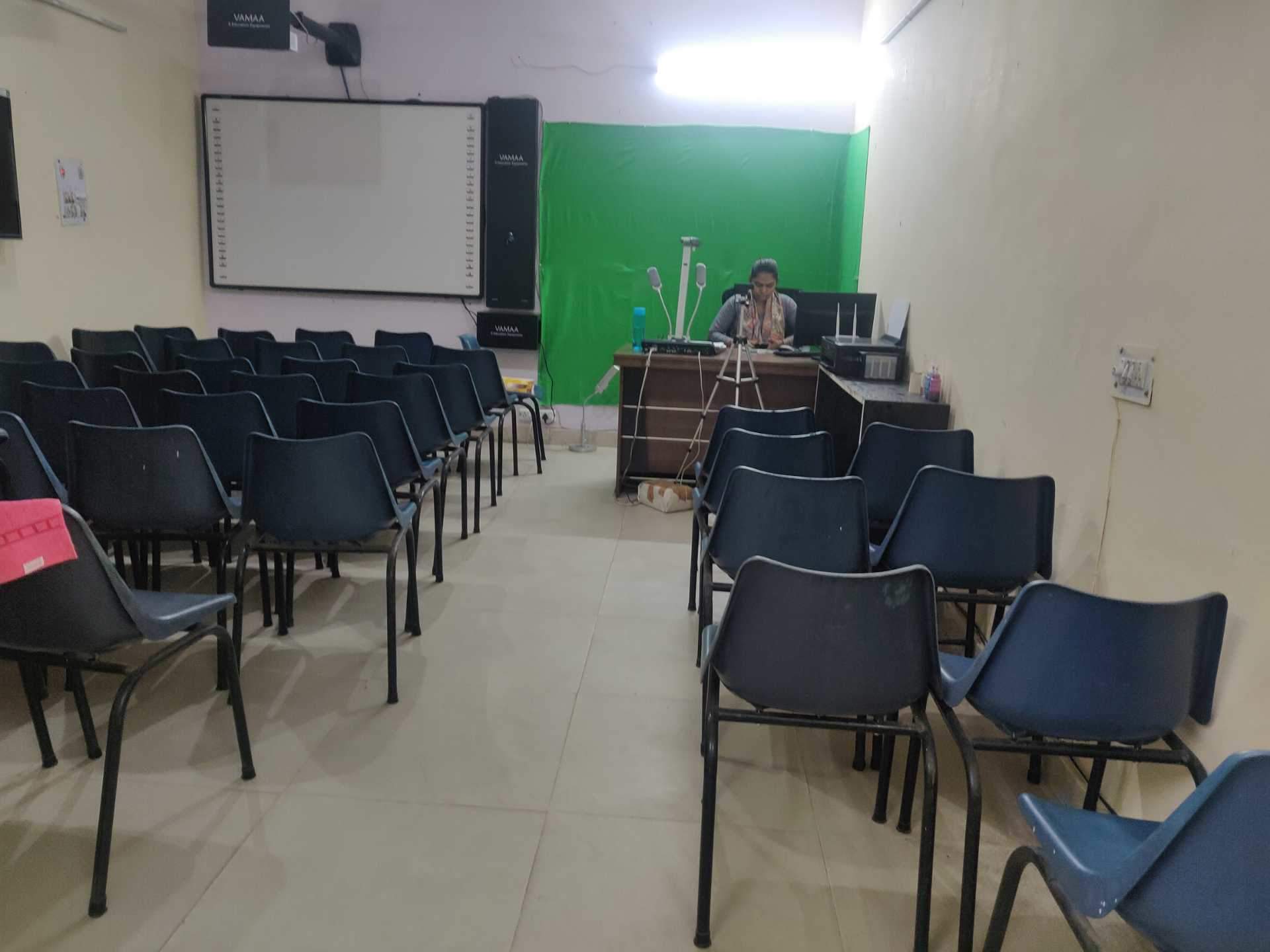 Vasudha Jain Classes Vasudha Jain Classes photo 2