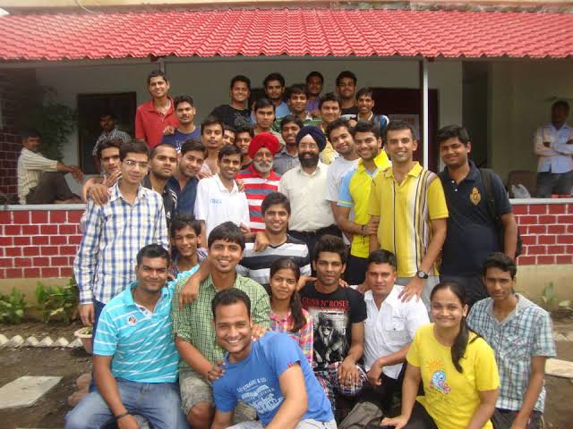 CS Institute Of Defense And Management Pictures photo 2